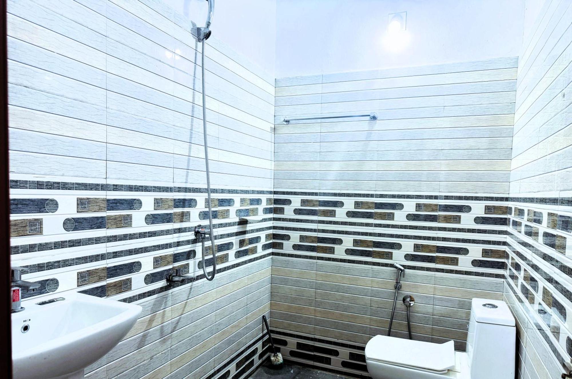 Vcs Apartments Parassinikadavu Parassinikkadavu Екстериор снимка
