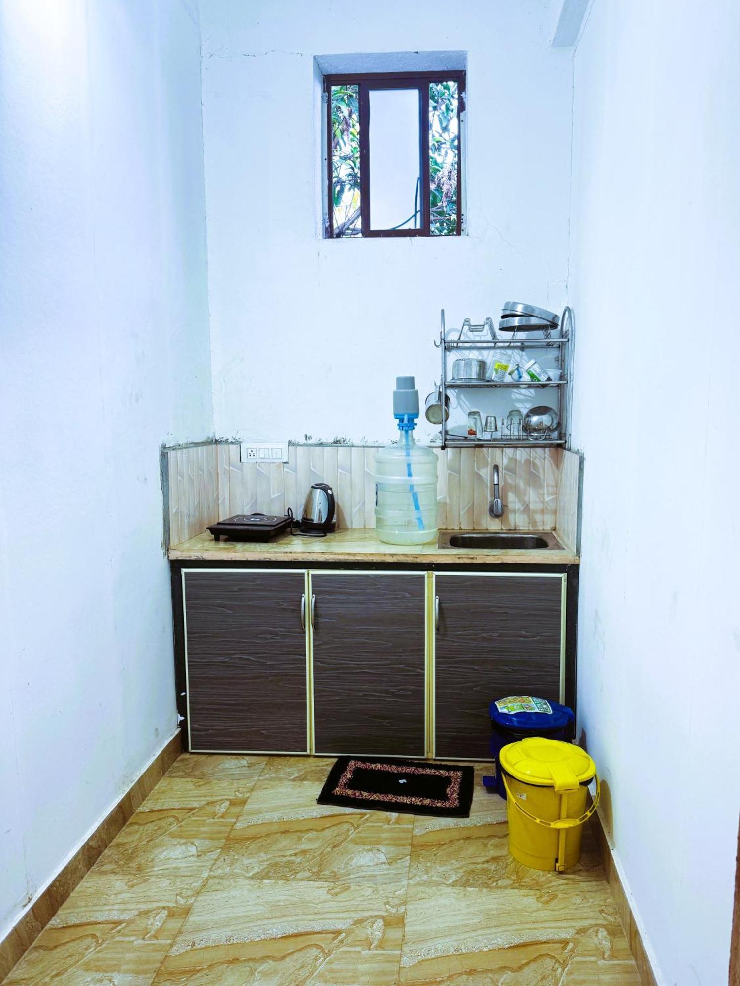 Vcs Apartments Parassinikadavu Parassinikkadavu Стая снимка